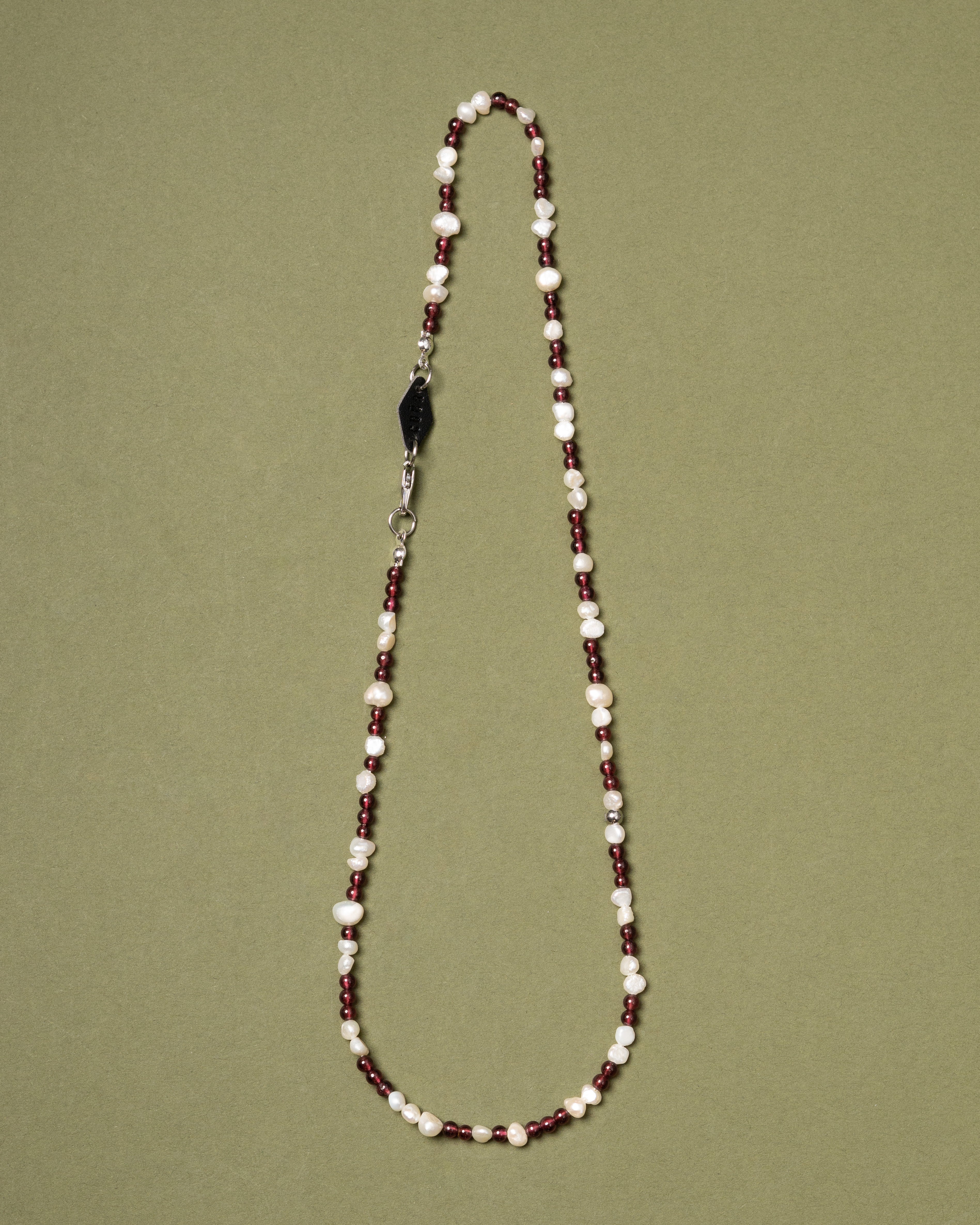 Rosso Petite Garnet Beaded Pearl Necklace