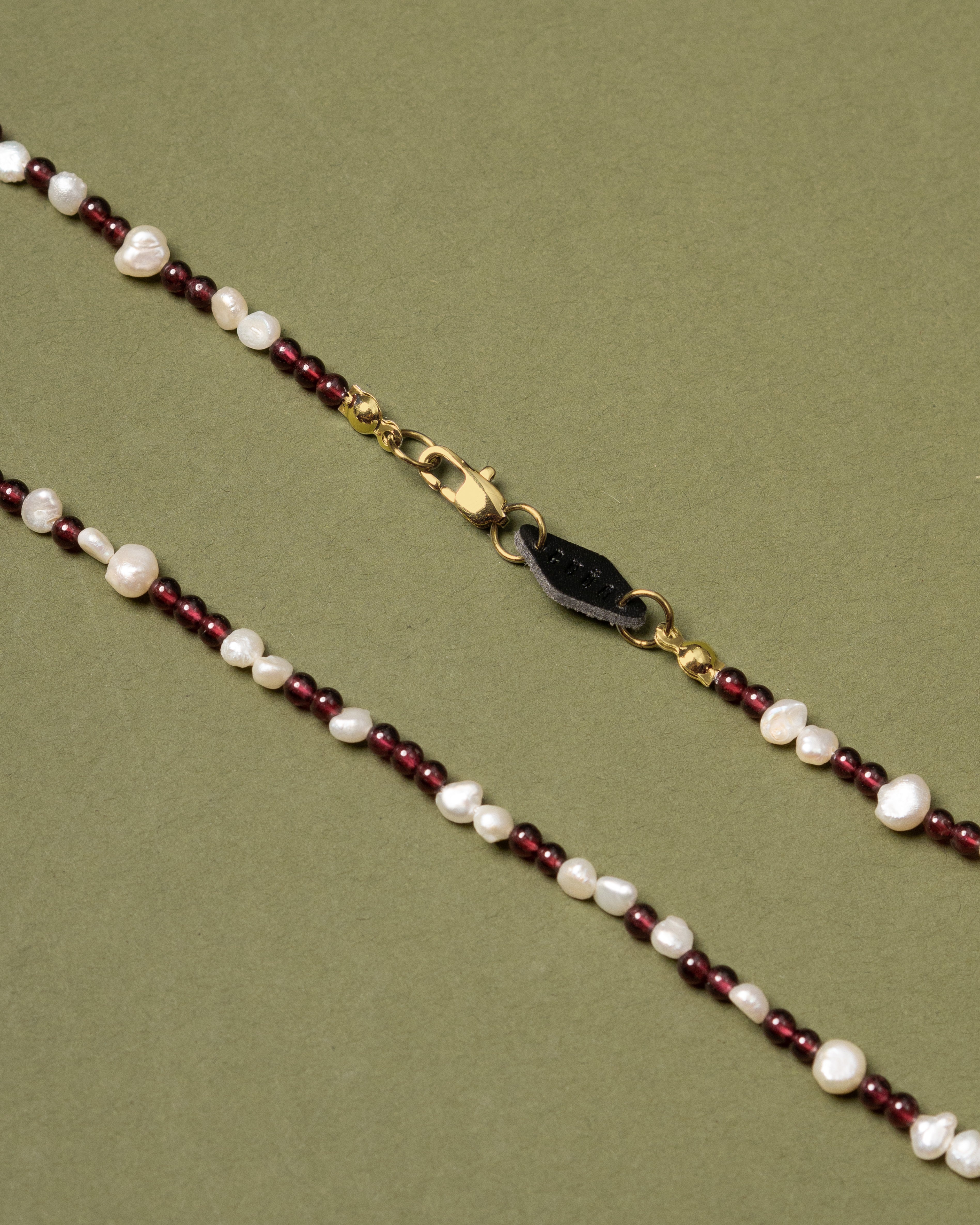 Rosso Petite Garnet Beaded Pearl Necklace