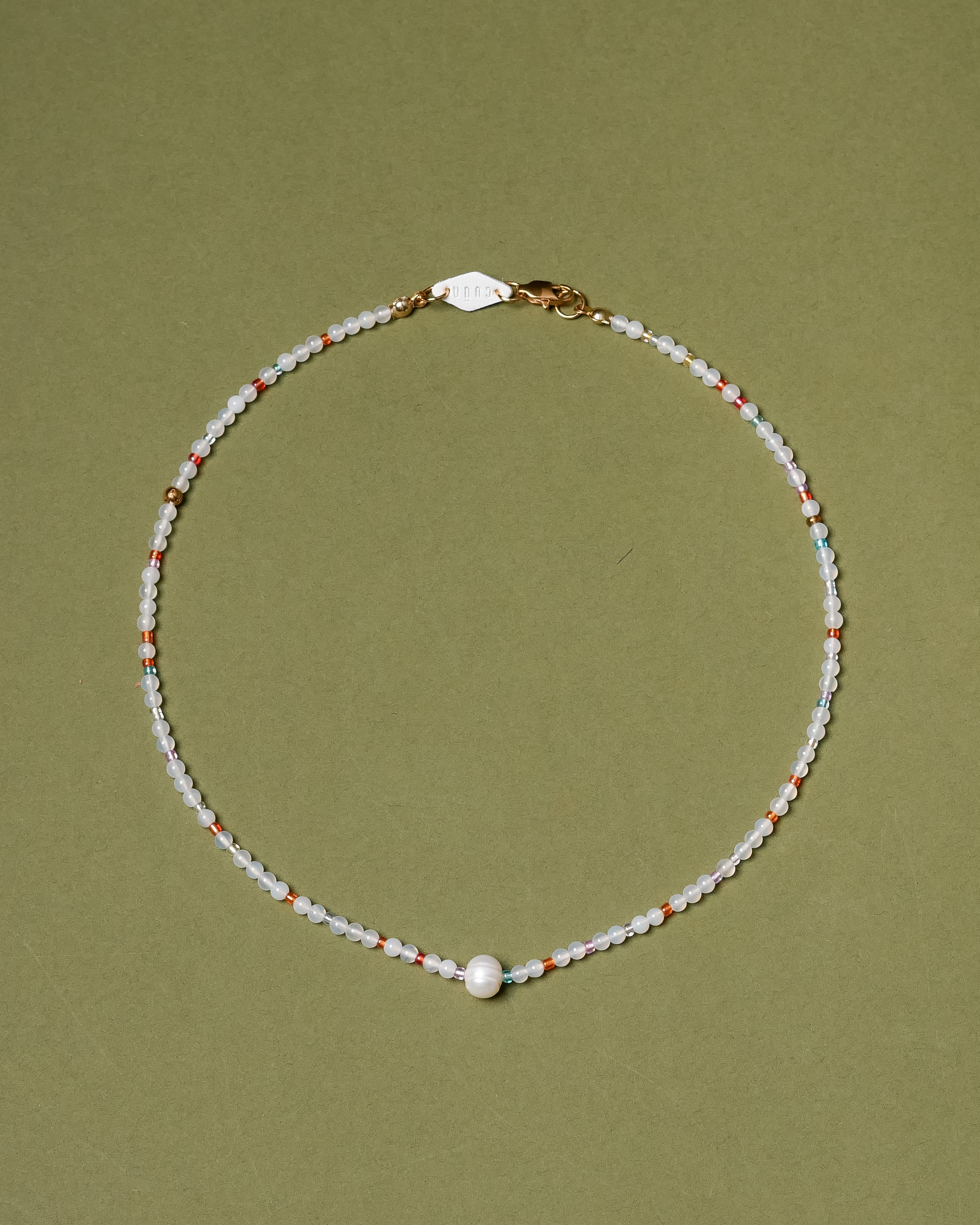 Hana White Agate Multicolor Beaded Pearl Necklace