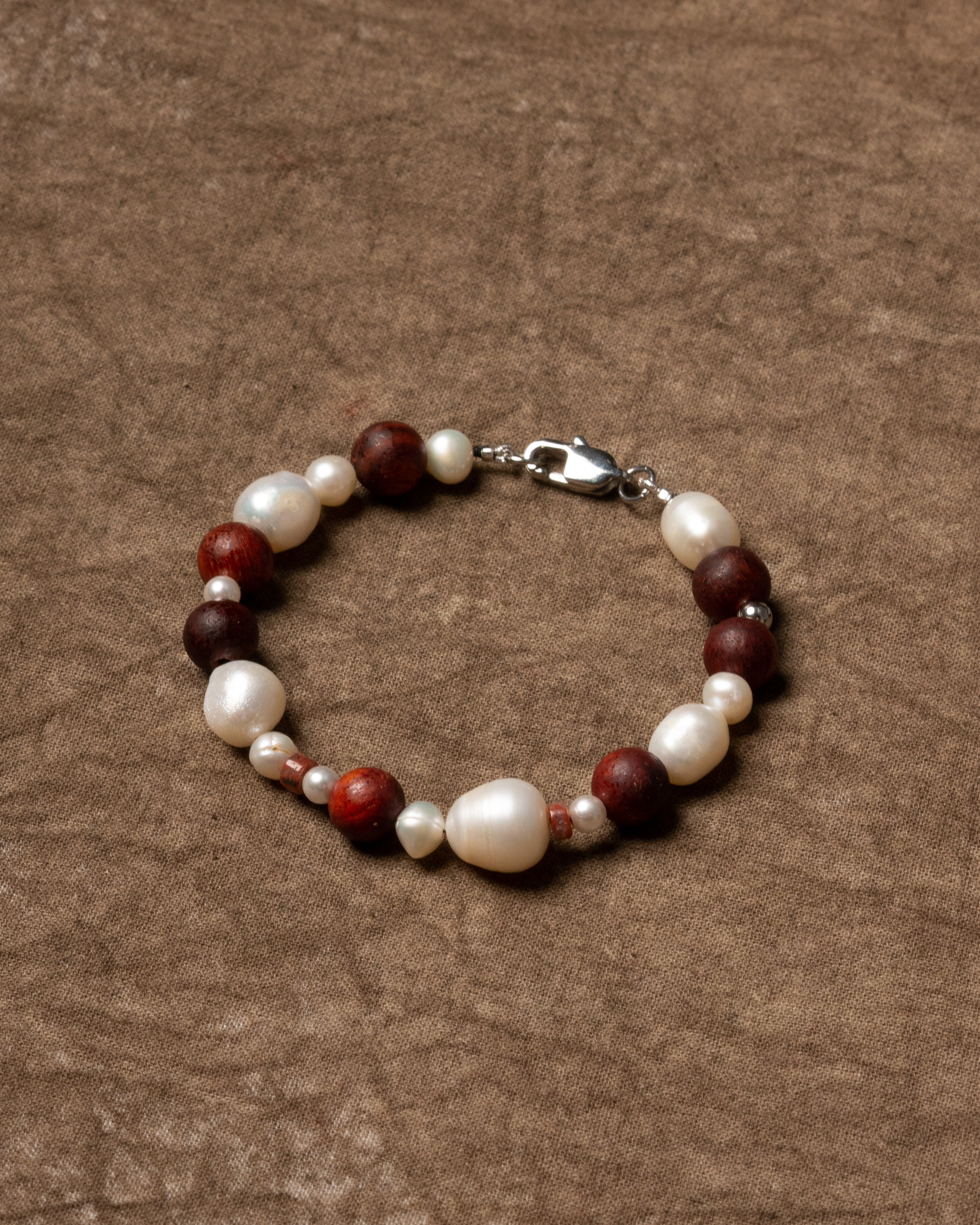 Kaede Grand Wood Pearl Beaded Bracelet