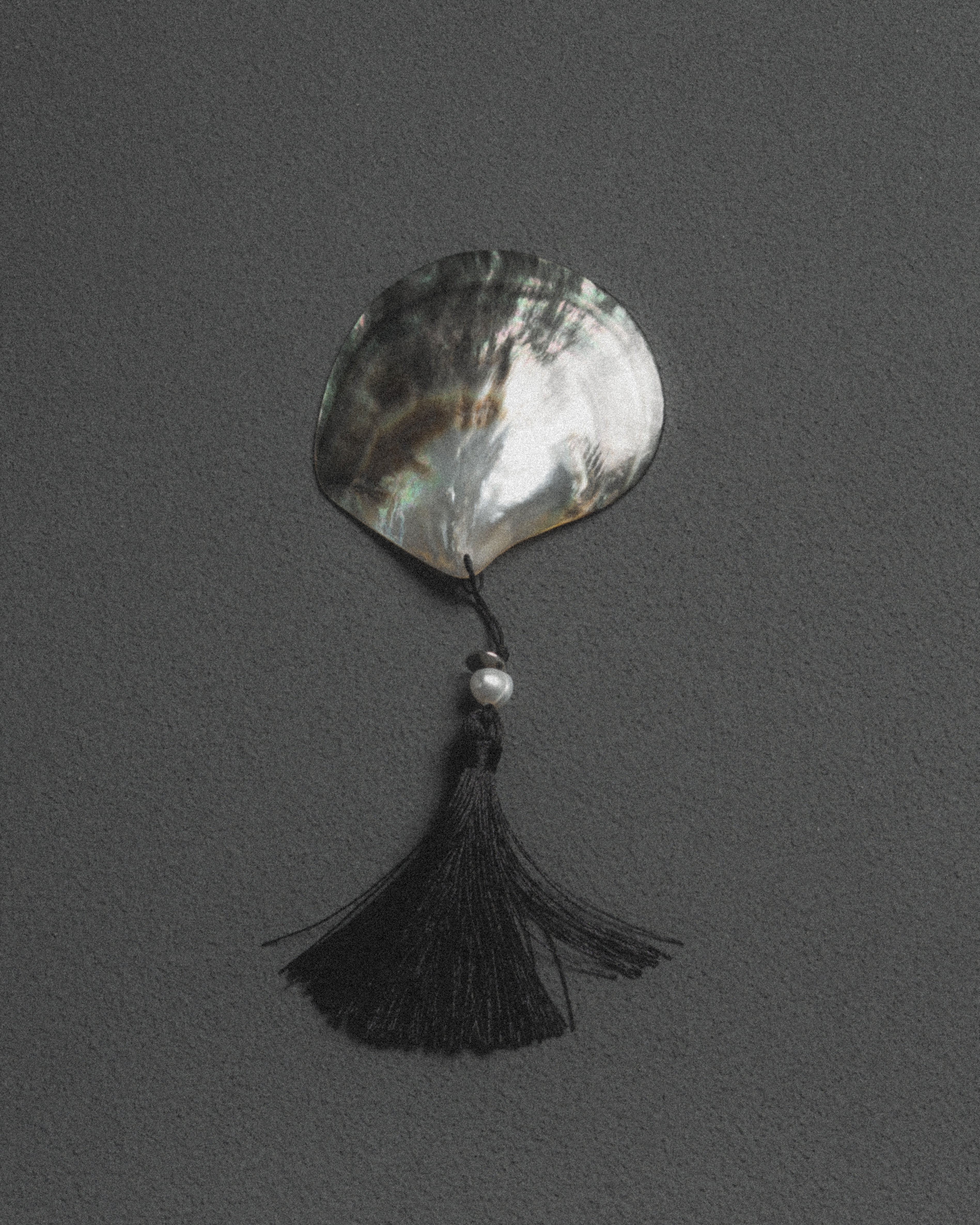 [GIFT] Nocturne Silk Tassel Shell Dish