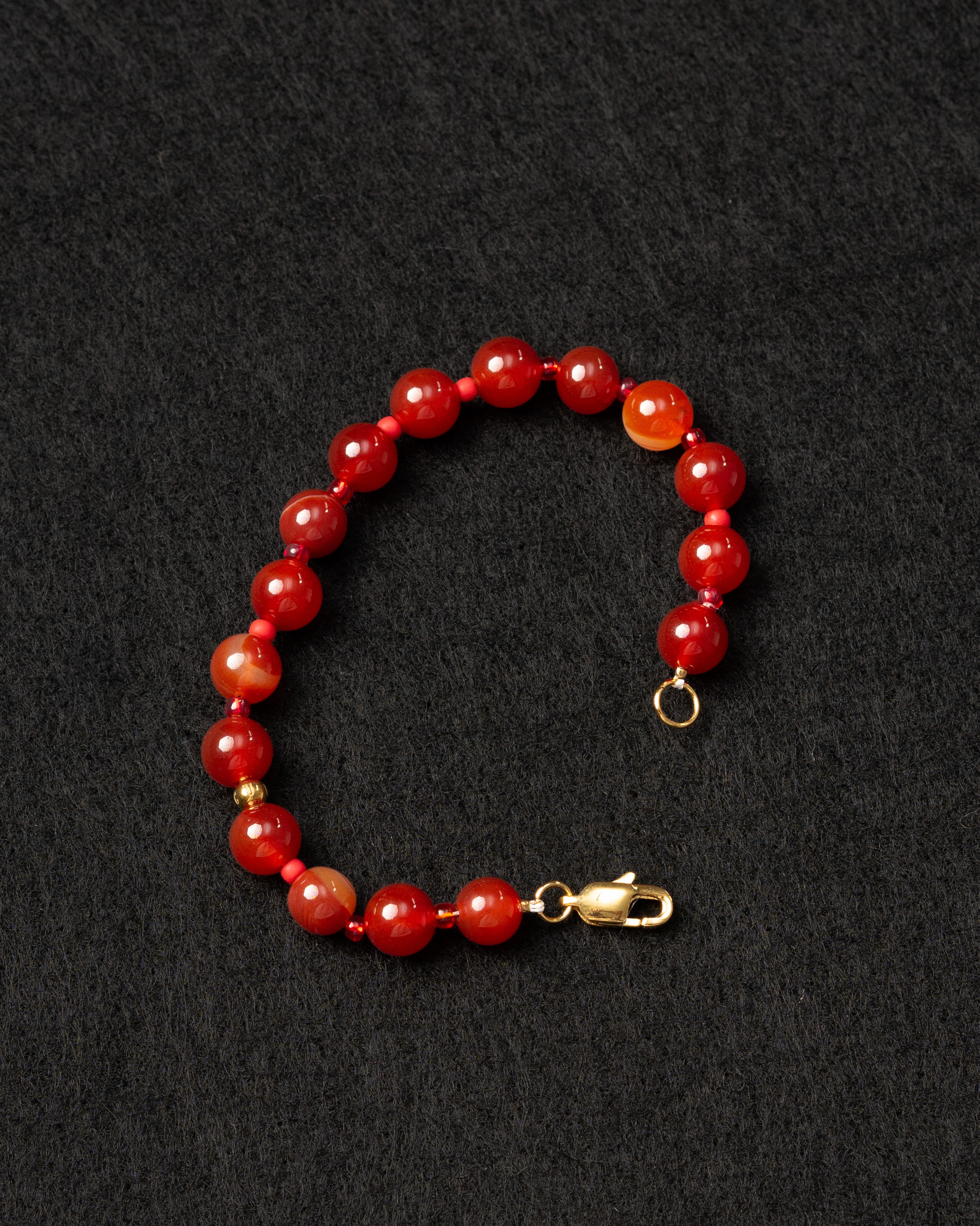 Ardor Grand Red Agate Beaded Bracelet