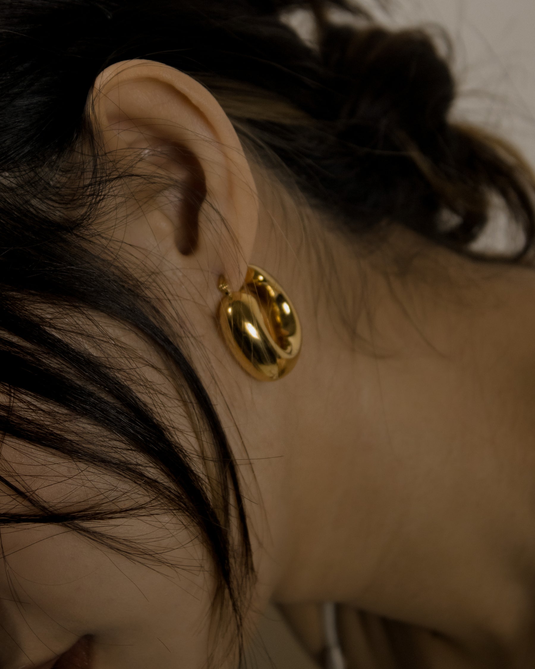 Cres Classic Bold Hoop Earrings