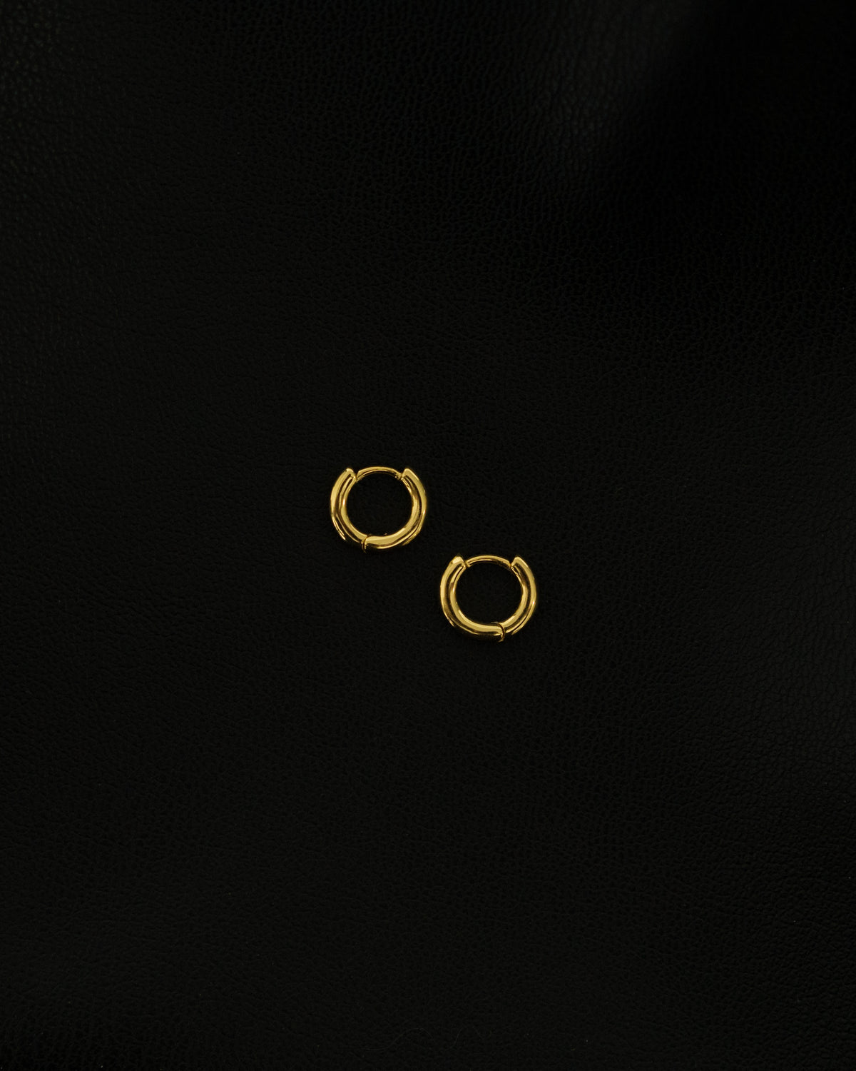 Basic Mini Huggie Hoop Earrings
