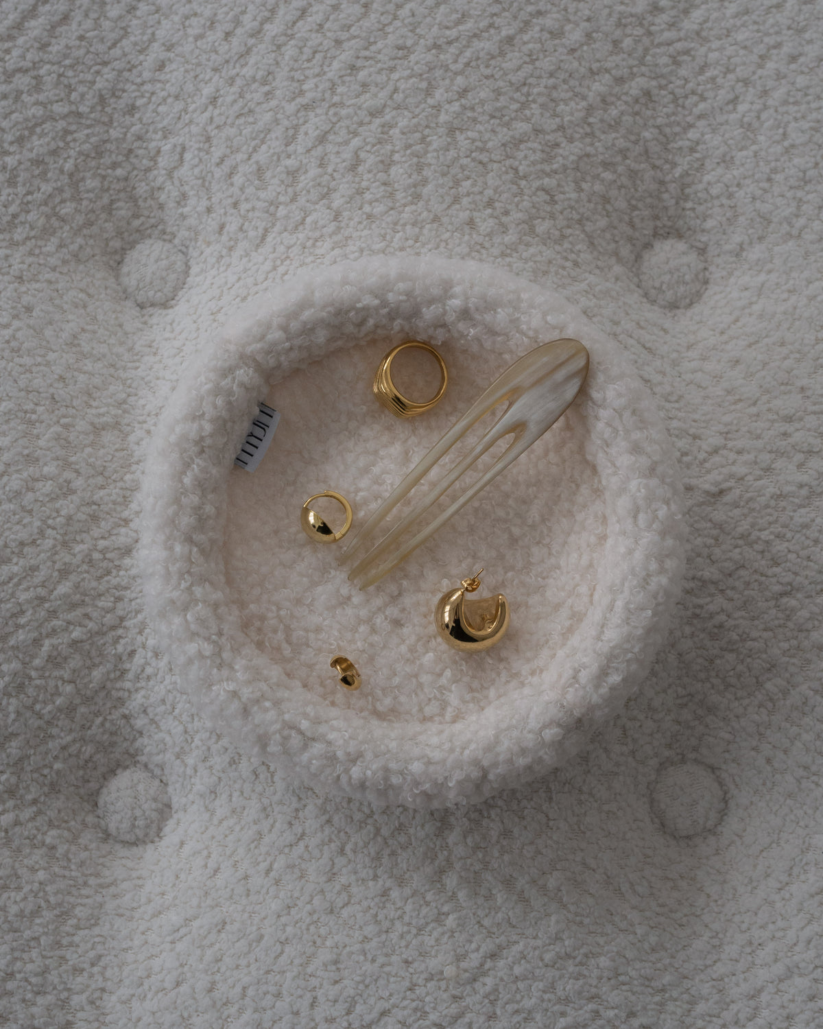Alabaster Wool Jewelry Tray