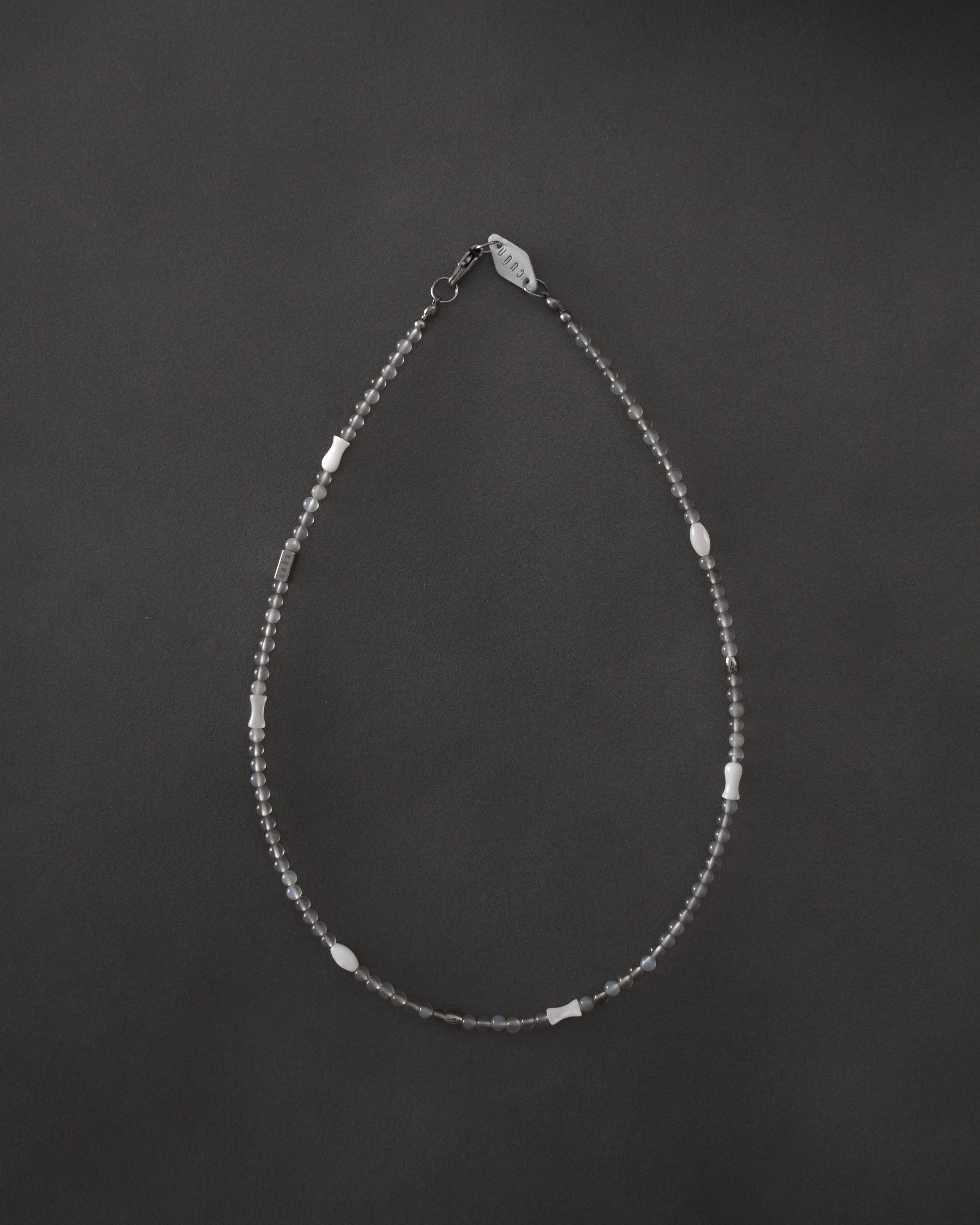 Haiiro Gray Agate Beaded Necklace